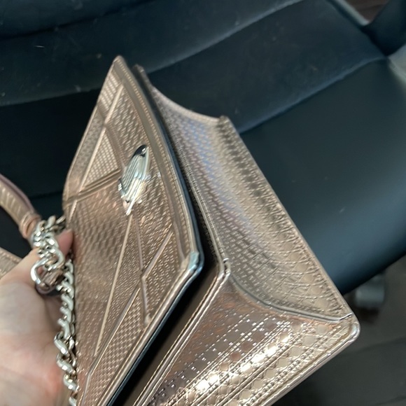 Dior shoulder bag. - Picture 6 of 6